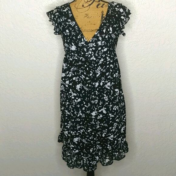 Converse One Star Floral Ruffle Dress Size XS - Picture 1 of 5